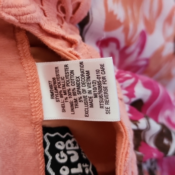 Pogo Club of NY peach/pink floral tank top with embroidered straps, size 10/12. - Picture 4 of 5